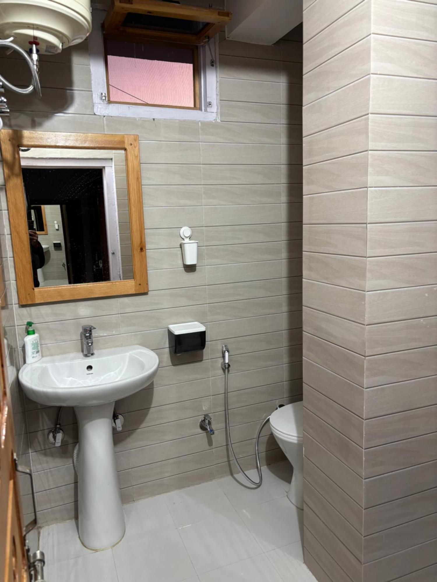 Brook Cottage Champawat 외부 사진