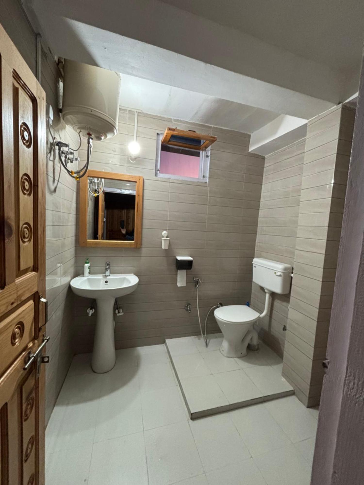 Brook Cottage Champawat 외부 사진
